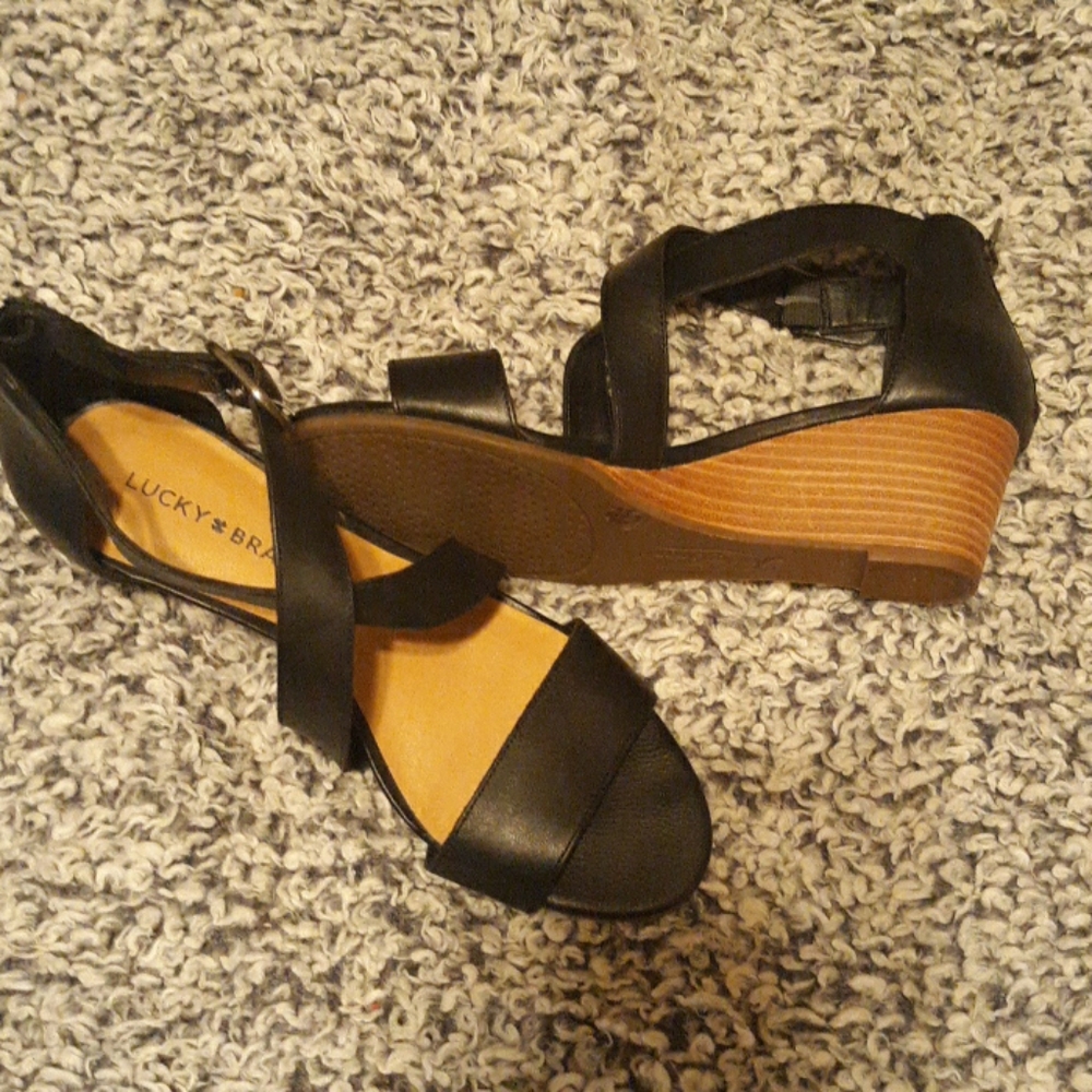 Lucky Brand Wedge Sandals